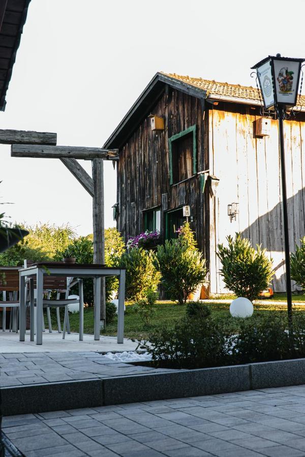 Genusshotel Hohenbogen Neukirchen beim Heiligen Blut Exterior photo